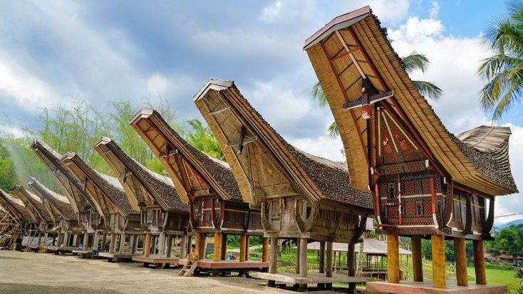Rumah Adat Toraja: Keindahan Arsitektur Tongkonan Yang Ikonik