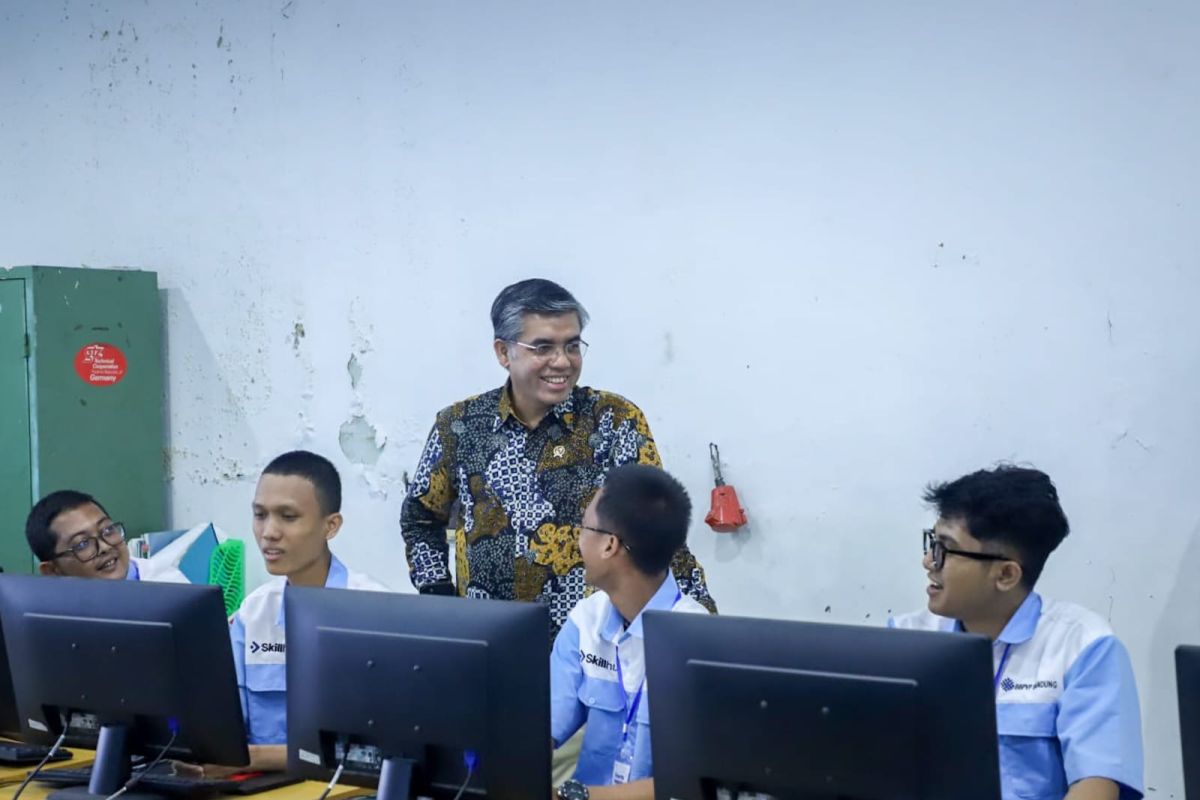 Pendidikan Vokasi: Lulusan Dengan Keterampilan Siap Kerja